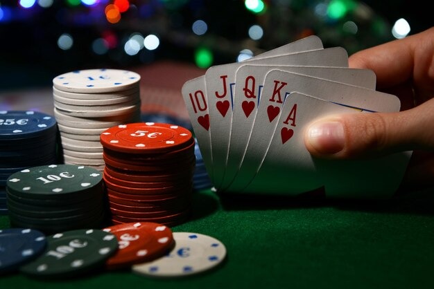 mesin777 platform dashboard on mobile showing sportsbook, live-dealer, and slots sections